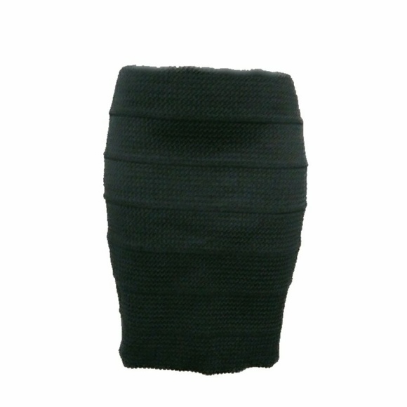 NWT Xhilaration Black Scallop Weaved Pencil Skirt - Picture 1 of 7